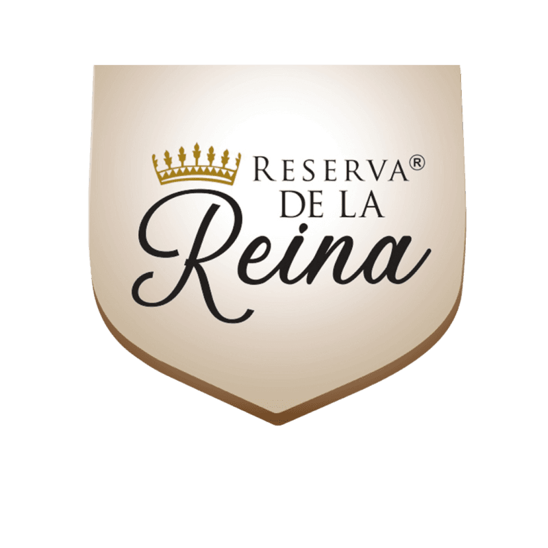 Cada frasco de Reserva la Reyna está lleno de la riqueza y el sabor único de la miel recolectada de forma responsable y ética. Proveniente de colmenas cuidadosamente seleccionadas y ubicadas en entornos naturales prístinos, nuestra miel es un tesoro de la biodiversidad y el trabajo de las abejas.