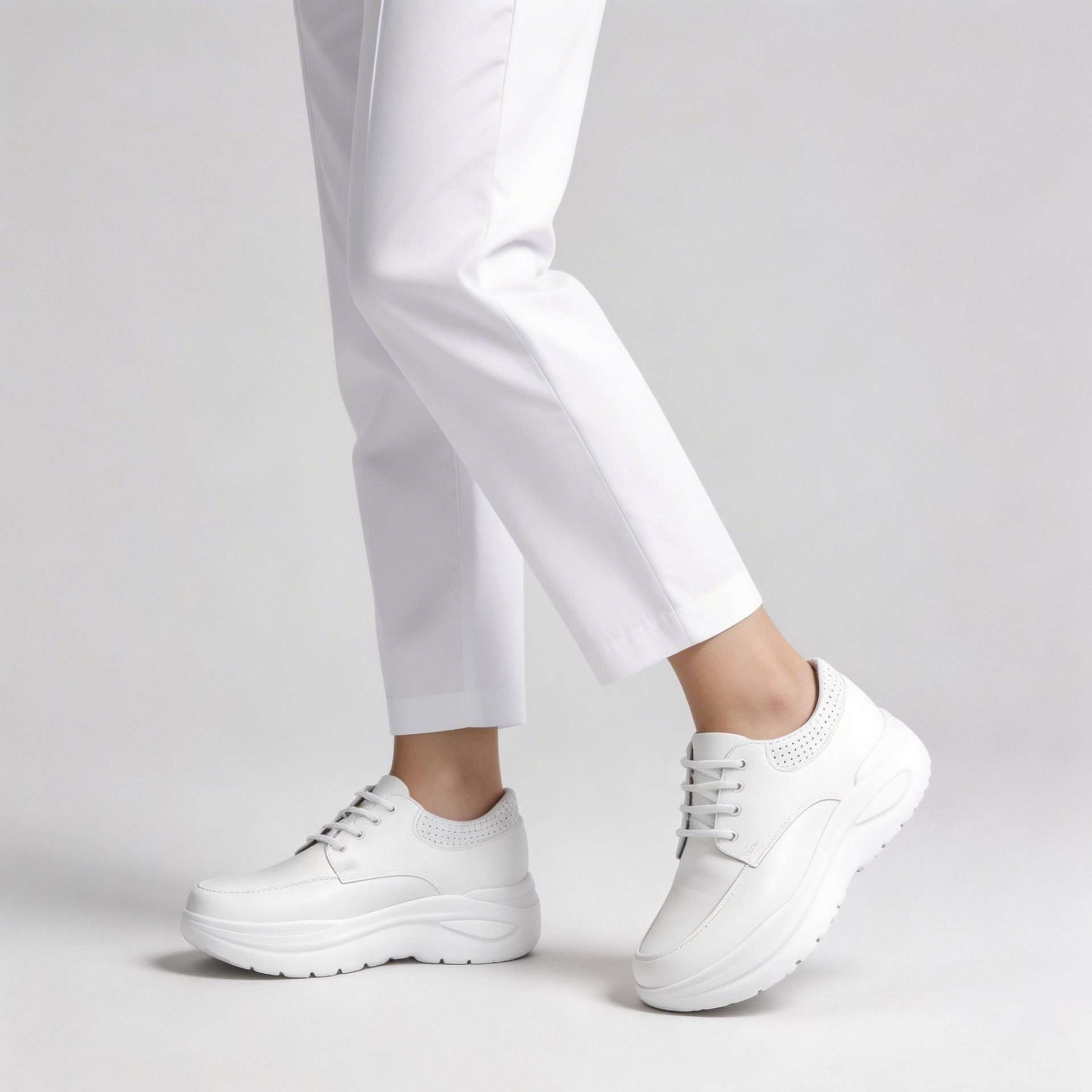 Zapato Clínico Blanco para Dama Clinic 428