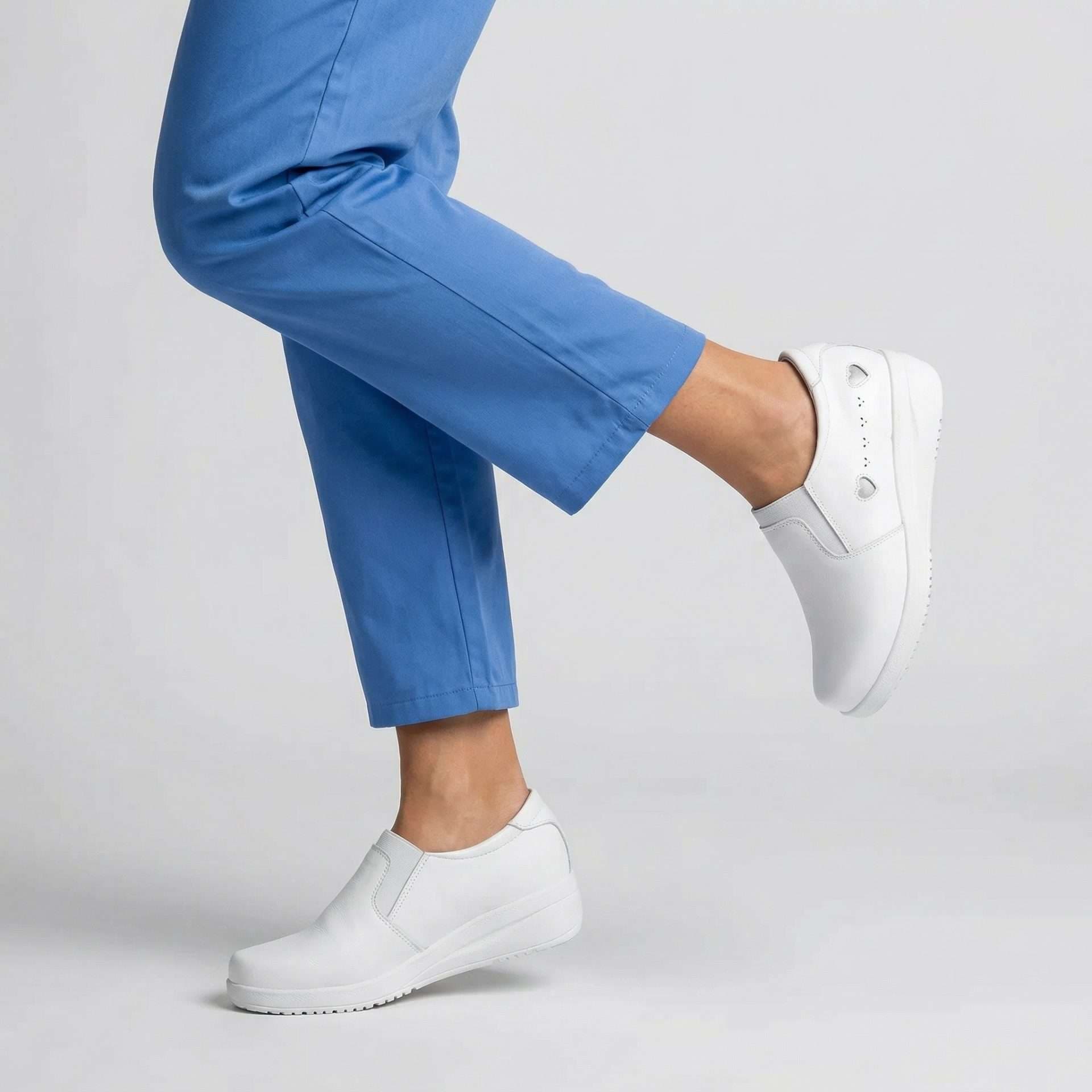 Zapato Clínico Blanco para Dama Clinic 501