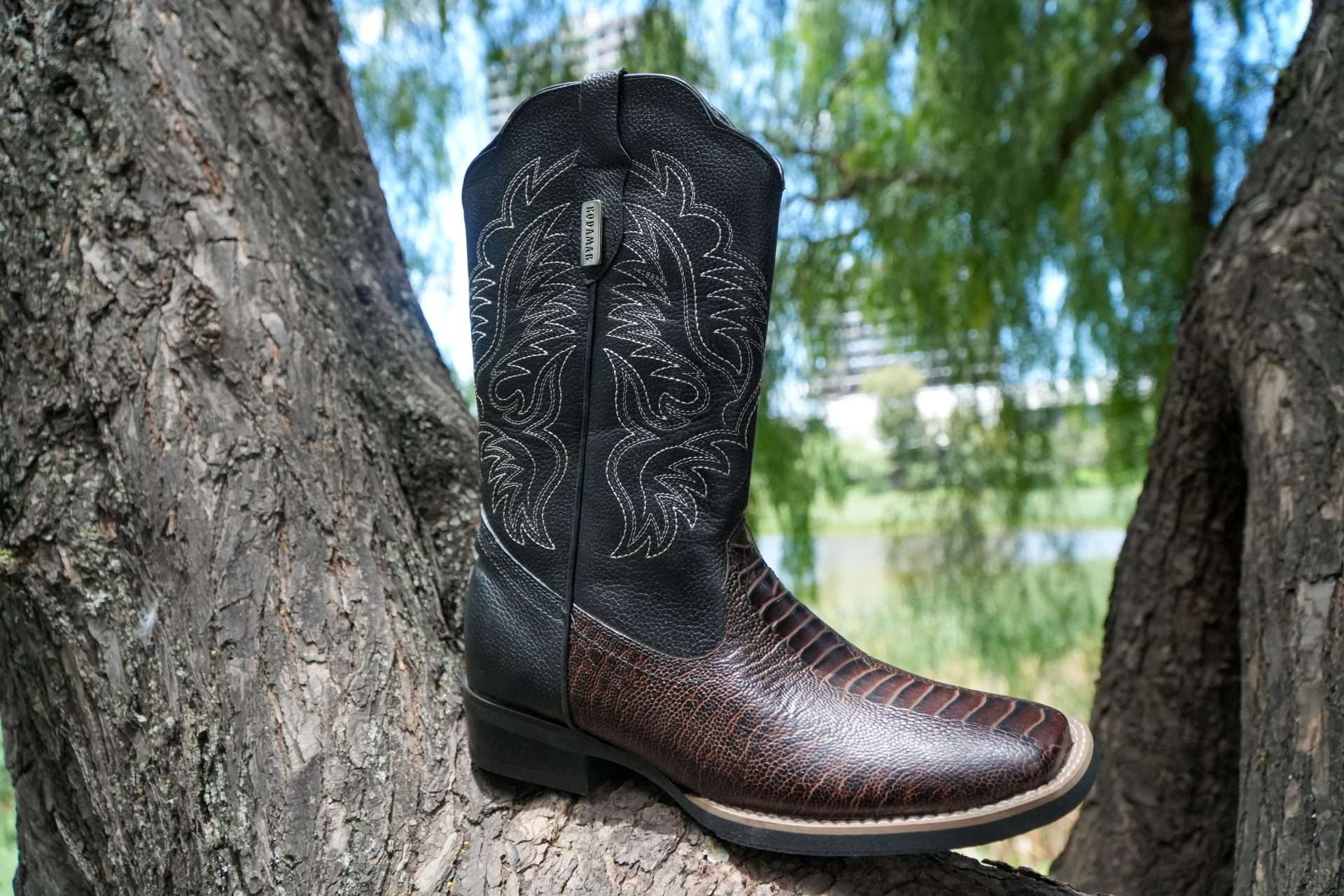 Ostrich Leg Floter Cowboy Boots
