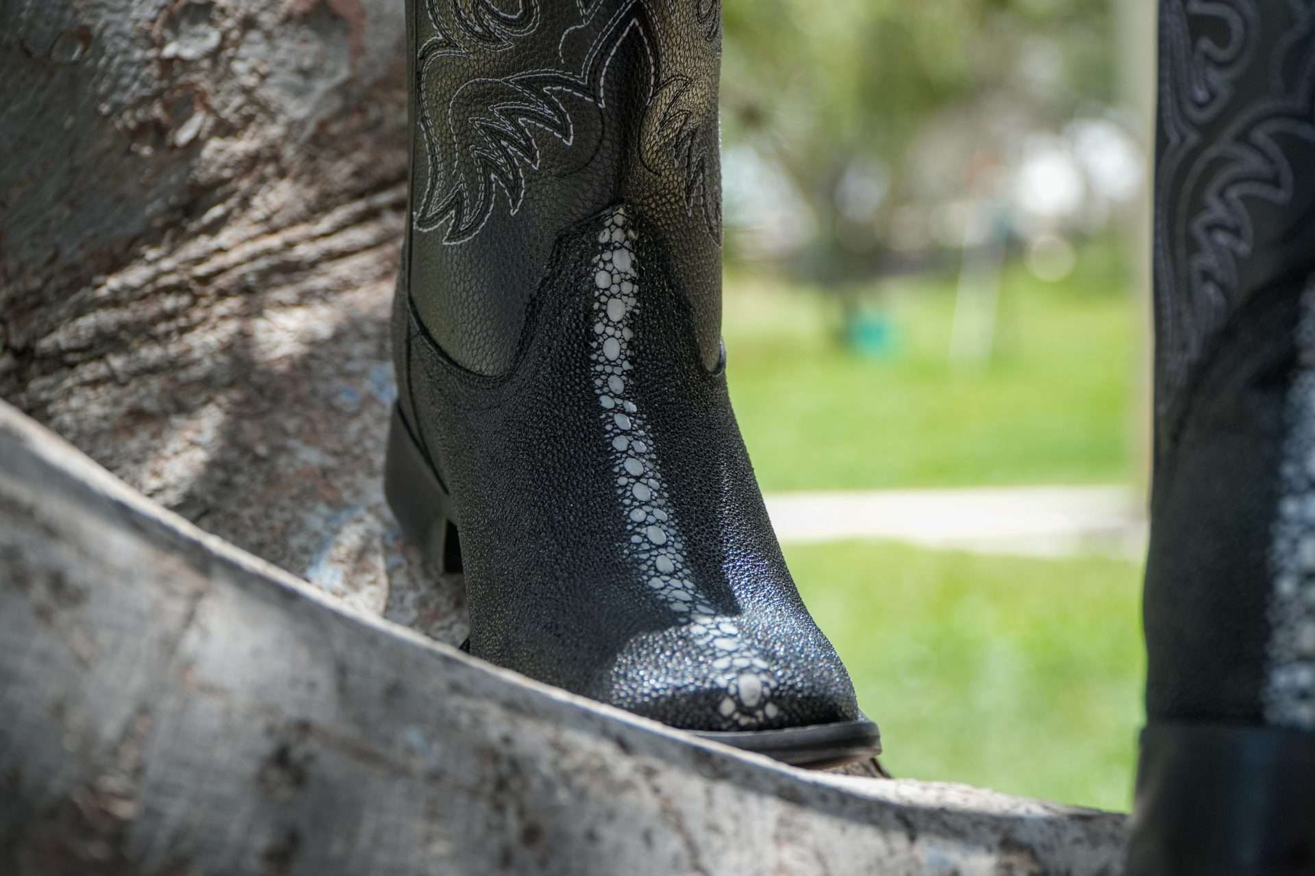 Stingray Genuine Leather Cowboy Boots