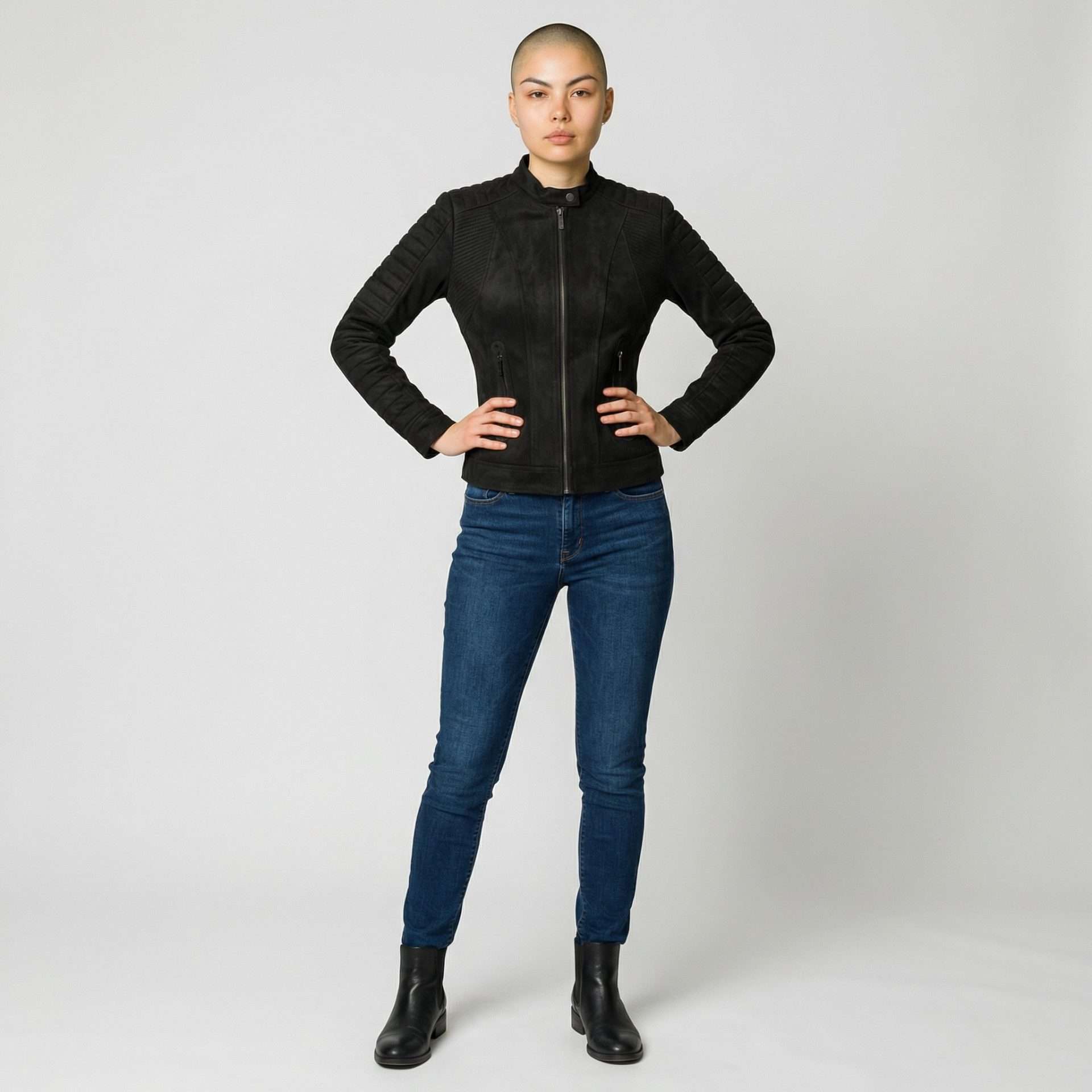 Chamarra de Piel Negra Cher