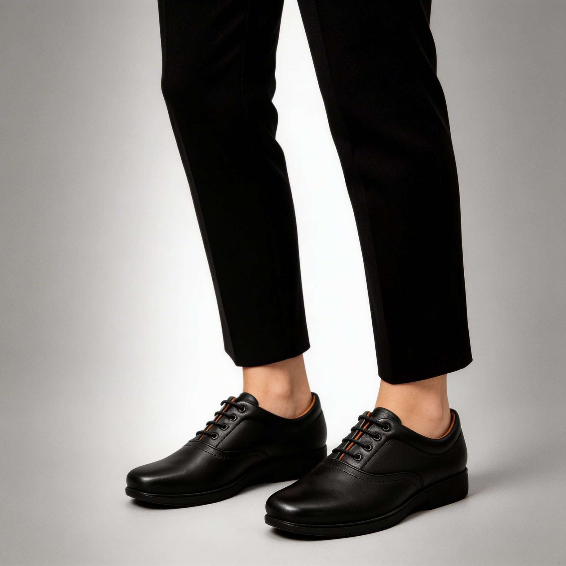 Zapato Clínico Negro de Mujer Confort 100